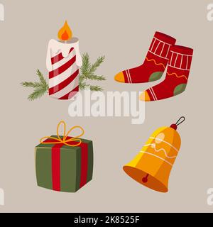 Sammlung von Cartoon weihnachten Elemente Glocke Socken brennende Kerze mit Fichtenzweigen und Geschenk Stock Vektor