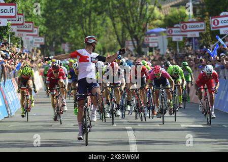 Roger Kluge (IAM Cycling) gewinnt die Etappe Stockfoto