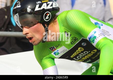 Primoz Roglic Etappensieger übernimmt die Führung im Einzelzeitfahren für die Etappe 4 der Vuelta Cyclista al Pais Vasco 2018 Stockfoto