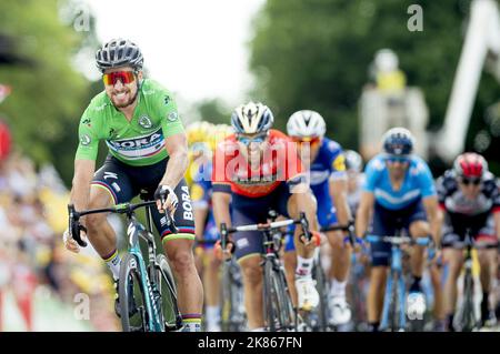 Peter Sagan vom Team Bora Hansgrohe gewinnt die Etappe im Sprint. Peter Sagan (Szk) Bora-Hansgrohe. 2. Place Sonny Colbrelli (Ita) Bahrain-Merida 3. Philippe Gilbert (Bel) Quick-Step Floors und 4. Alejandro Valverde (Spa) Movistar Team Stockfoto