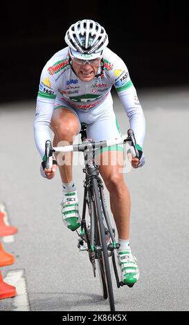 Das Team LPR bremst den Ballan Danilo Di Luca während der ersten Etappe der Tour of Britain Stockfoto