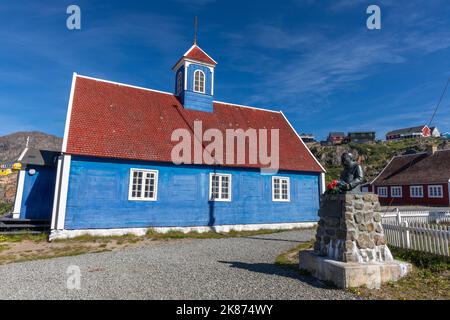 Außenansicht der Bethel-Kirche, erbaut 1775, im Stadtzentrum in der Stadt Sisimiut, Grönland, Dänemark, Polarregionen Stockfoto