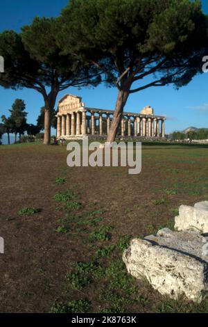Tempel der Athene, Paestum, UNESCO-Weltkulturerbe, Provinz Salerno, Kampanien, Italien, Europa Stockfoto