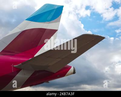 Eurowings Flugzeug am Flughafen Düsseldorf Stockfoto