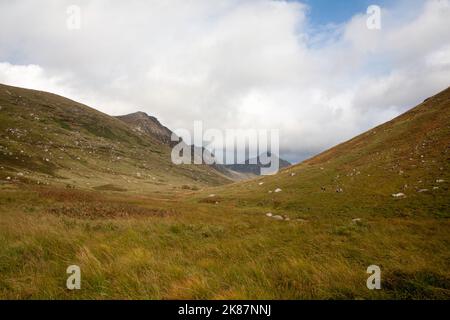 CIR Mhor steigt über Glen Rosa auf der Isle of Arran North Ayrshire Schottland Stockfoto