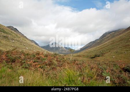 CIR Mhor steigt über Glen Rosa auf der Isle of Arran North Ayrshire Schottland Stockfoto