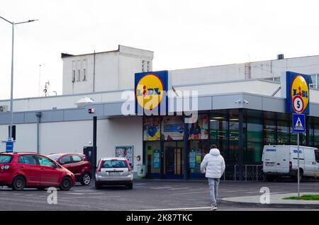 Logo von Lidl. Lidl ist eine deutsche internationale Hypermarktkette. Redaktionelles Stockfoto Stockfoto