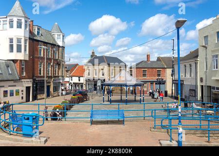 Die Piazza, Front Street, Newbiggen-by-the-Sea, Northumberland, England, Vereinigtes Königreich Stockfoto
