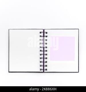 Mehrere Verschiedene Sammlungen Büropapier Schreibwaren Foto Mit Stiften Bleistifte Notizblöcke Notizbuch Lineal Hefter Scheren Clippers Papierclips Halter Zwischenablage Stockfoto