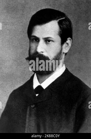 Dr. Sigmund Freud Gründer von Psychoanalysis 01 May 1885 **WARNUNG** Dieses Foto ist nur für den redaktionellen Gebrauch bestimmt und unterliegt dem Copyright der Filmgesellschaft und/oder des Fotografen, der von der Film- oder Produktionsgesellschaft beauftragt wurde, und kann nur durch Publikationen im Zusammenhang mit der Förderung des oben genannten reproduziert werden Film. Eine obligatorische Gutschrift an die Filmgesellschaft ist erforderlich. Der Fotograf sollte auch bei Bekanntwerden des Fotos gutgeschrieben werden. Ohne schriftliche Genehmigung der Film Company kann keine kommerzielle Nutzung gewährt werden. Stockfoto