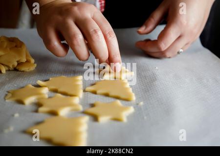 Weihnachtsgurkchen zu Hause machen Stockfoto