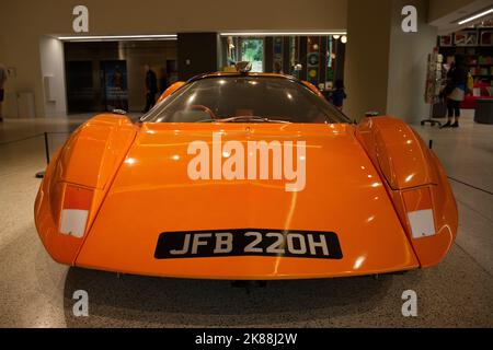 Probe 16 Auto von Einem Uhrwerk Orange Stockfoto