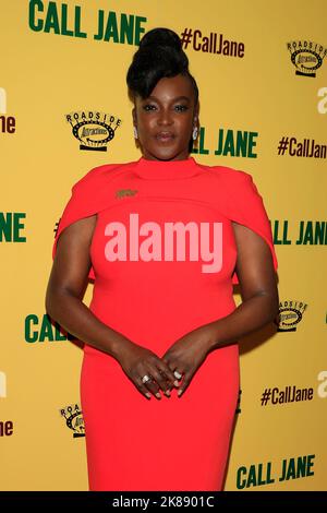 20. Oktober 2022, Los Angeles, Kalifornien, USA: Wunmi Mosaku bei der Call Jane Premiere im Skirball Center. (Bild: © Kay Blake/ZUMA Press Wire) Stockfoto