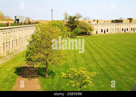 Fort Warren auf den Boston Harbor Islands wurde zum Schutz der Stadt im Falle einer militärischen Invasion auf dem Seeweg erbaut und ist heute ein Nationalpark Stockfoto