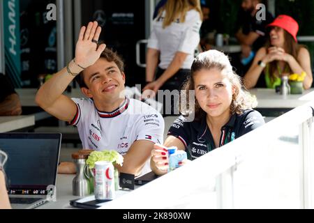 Austin, USA. 21. Oktober 2022. Nyck de Vries (NLD, Mercedes-AMG Petronas F1 Team), F1 Grand Prix der USA auf dem Circuit of the Americas am 21. Oktober 2022 in Austin, USA. (Foto von HIGH TWO) Quelle: dpa/Alamy Live News Stockfoto