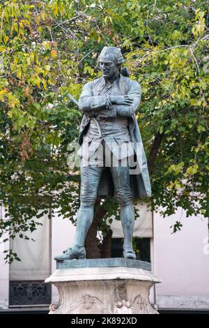 Diese von Auguste Paris gemeißelte Statue zeigt Georges Jacques Danton, der in den frühen Stadien der Französischen Revolution eine führende Figur war Stockfoto