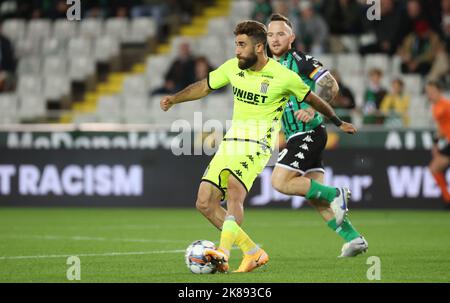 Charleroi's Ali Gholizadeh in Aktion während eines Fußballschlages zwischen Cercle Brugge und Sporting Charleroi, Freitag, 21. Oktober 2022 in Brügge, am 14. Tag der 'Jupiler Pro League' der ersten Division der belgischen Meisterschaft 2022-2023. BELGA FOTO VIRGINIE LEFOUR Stockfoto