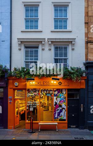 Reckless Records, unabhängiger Second Hand Plattenladen in der Berwick Street in Soho London. Gegründet 1984. Soho Record Shop, Soho Record Store. Stockfoto