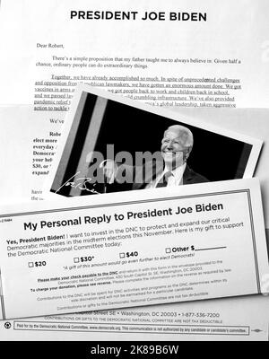Ein Spendenschreiben von Präsident Joe Biden, das vom Nationalen Komitee der Demokraten an die Demokraten geschickt wurde. Stockfoto