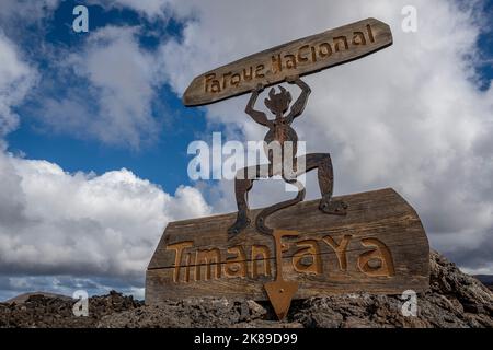 Blick auf das Teufelsschild im Parque Nacional de Timanfaya, Lanzarote, Spanien Stockfoto