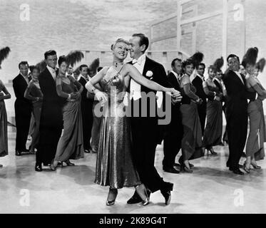 Ginger Rogers, Fred Astaire, am Set des Films, „The Gay Divorcee“, RKO Radio Pictures, 1934 Stockfoto