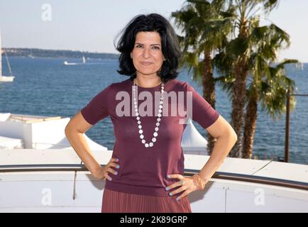 Cannes, Frankreich. 17. Oktober 2022. Cannes, Frankreich - 17. Oktober 2022: MIPCOM/MIPJUNIOR mit TV-Produzent Shabnam Rezaei von den Big Bad Boo Studios. Kanada, Mandoga Media Deutschland Quelle: dpa/Alamy Live News Stockfoto