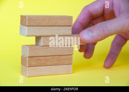 Holzblöcke mit anpassbarem Platz für Text oder Ideen. Speicherplatz kopieren. Stockfoto