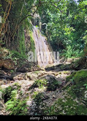 los Cocos Wasserfall in samana in der dominikanischen republik Stockfoto