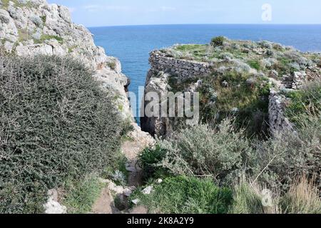 Massa Lubrense - Sentiero che scende verso la Grotta Minerva Stockfoto