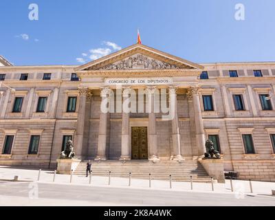 Palast der Abgeordneten in Madrid (Übersetzung: kongress der Abgeordneten) Stockfoto