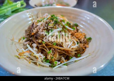 Pho Kho, berühmtes vietnamesisches Essen, in Gia Lai Stockfoto