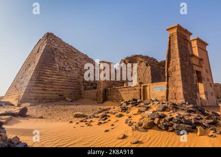Meroe Pyramiden in der Sahara, Sudan Stockfoto