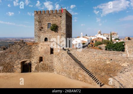 Schloss von Monsaraz in Alentejo, Portugal Stockfoto