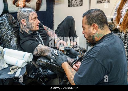 30. Internationale Tattoo Convention 23. Bis 25.09.2022 in der Arena in Berlin-Treptow Stockfoto