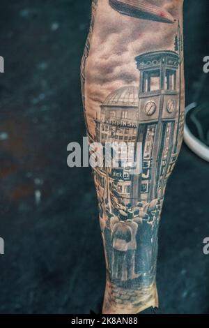 30. Internationale Tattoo Convention 23. Bis 25.09.2022 in der Arena in Berlin-Treptow, Beintatto, Stockfoto