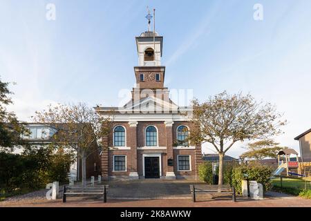 Kirche Waddenkerk im kleinen Dorf De Cocksdorp auf der Insel Wadden in Texel, Niederlande. Stockfoto