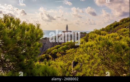 Kap Capdepera Landschaft mit dem Leuchtturm auf der Insel Mallorca Stockfoto