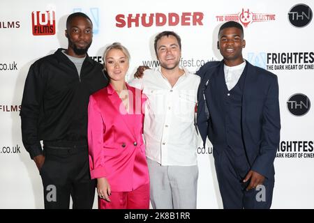 Nobuse Jnr., Hannah Traylen, Ross Coles und Malachi Pullar-Latchman besuchen die Filmpremiere „The Hounded“ beim Arrow FrightFest im Cineworld Leicester Stockfoto