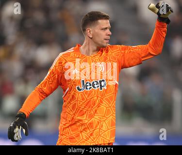 Turin, Italien, 21.. Oktober 2022. Wojciech Szczesny von Juventus reagiert während des Serie-A-Spiels im Allianz-Stadion in Turin. Bildnachweis sollte lauten: Jonathan Moscrop / Sportimage Stockfoto