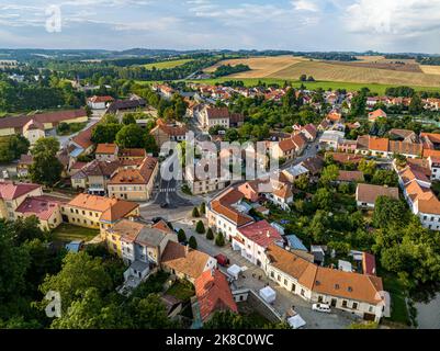 Blick Auf Das Historische Zentrum. Hauptplatz Der Altstadt Von Telc. UNESCO-Weltkulturerbe. Südmähren, Tschechien. Europa. Stockfoto