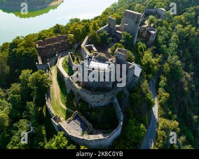 Tschechien. Aerial View Der Burg Cornstejn, Tschechien, Europa. Stockfoto