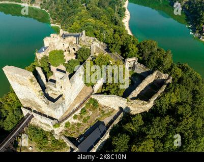 Tschechien. Aerial View Der Burg Cornstejn, Tschechien, Europa. Stockfoto