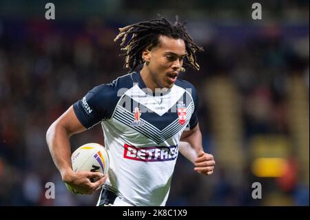 Bolton, England - 22.. Oktober 2022 - Rugby League World Cup England gegen Frankreich im Macron Stadium, Bolton, Großbritannien - Dom Young of England. Kredit: Dean Williams/Alamy Live Nachrichten Stockfoto