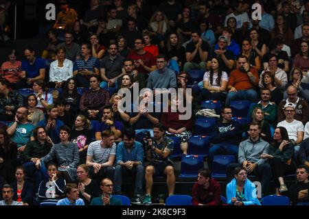 Die Abbildung zeigt die Zuschauer während des ATP-Turniers der European Open Tennis in Antwerpen am Samstag, den 22. Oktober 2022. BELGA FOTO MARIJN DE KEYZER Stockfoto