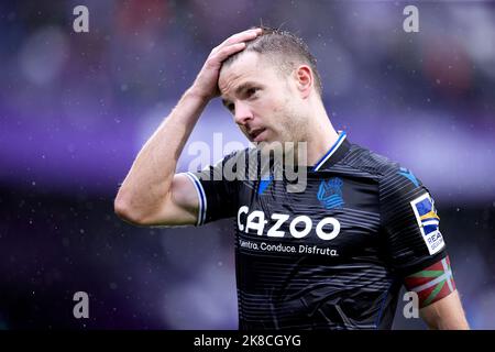 VALLADOLID, SPANIEN - 22. OKTOBER: Asier Illarramendi von Real Sociedad reagiert während des La Liga Santander-Spiels zwischen Real Valladolid und Real Sociedad am 22. Oktober 2022 in Jose Zorrilla in Valladolid, Spanien. Quelle: Ricardo Larreina/AFLO/Alamy Live News Stockfoto