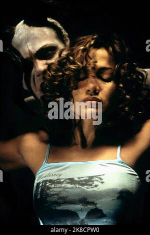 Vincent D'Onofrio & Jennifer Lopez Film: The Cell (USA/DE 2010) Charaktere: Carl Stargher & Catherine Deane Regie: Tarsem Singh 17. August 2000 **WARNUNG** Dieses Foto ist nur für redaktionelle Zwecke bestimmt und unterliegt dem Copyright der NEUEN LINIE und/oder des Fotografen, der von der Film- oder Produktionsfirma beauftragt wurde, und kann nur von Publikationen im Zusammenhang mit der Bewerbung des oben genannten Films reproduziert werden. Eine obligatorische Gutschrift für NEUE POSITION ist erforderlich. Der Fotograf sollte auch bei Bekanntwerden des Fotos gutgeschrieben werden. Ohne schriftliche Genehmigung der Film Company kann keine kommerzielle Nutzung gewährt werden. Stockfoto