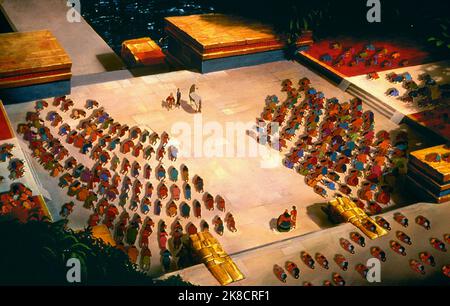 Altivo, Tulio & Miguel Film: The Road To El Dorado (2000) Charaktere: ,Tulio & Miguel Regie: Bibo Bergeron & will Finn 31 March 2000 **WARNUNG** Dieses Foto ist nur für redaktionelle Verwendung bestimmt und unterliegt dem Copyright von DREAMWORKS und/oder des Fotografen, der von der Film- oder Produktionsfirma beauftragt wurde, und kann nur durch Publikationen im Zusammenhang mit der Bewerbung des oben genannten Films reproduziert werden. Eine obligatorische Gutschrift an DREAMWORKS ist erforderlich. Der Fotograf sollte auch bei Bekanntwerden des Fotos gutgeschrieben werden. Ohne schriftliche Genehmigung der Film Company kann keine kommerzielle Nutzung gewährt werden. Stockfoto