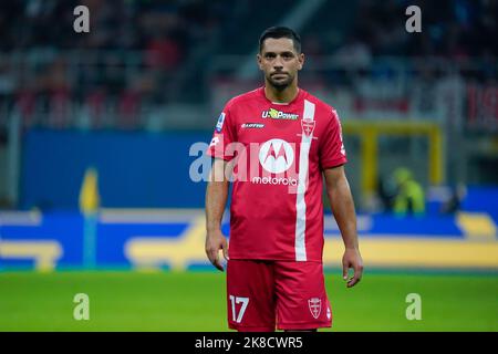 Gianluca Caprari (#17 AC Monza) während der italienischen Meisterschaft Serie A Fußballspiel zwischen AC Mailand und AC Monza am 22. Oktober 2022 im San Siro Stadion in Mailand, Italien - Foto Morgese-Rossini / DPPI Stockfoto