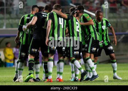 Belo Horizonte, Brasilien. 22. Oktober 2022. MG - Belo Horizonte - 10/22/2022 - BRASILIANER A 2022 AMERICA-MG X FLAMENGO - America-MG Spieler posieren für ein Foto vor dem Spiel gegen Flamengo im Stadion Independencia für die brasilianische Meisterschaft A 2022. Foto: Fernando Moreno/AGIF/Sipa USA Quelle: SIPA USA/Alamy Live News Stockfoto