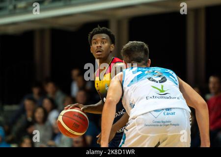 Andorra La vella, Andorra : 22 2022. Oktober : MICAH SPEIGHT BCA in Aktion beim Liga heb Oro Spiel zwischen Mora Banc Andorra BC und Caceres Basket , am Stockfoto